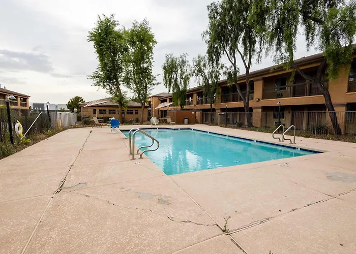 Apartment Brand New Outdoor Pool Digital Nomads